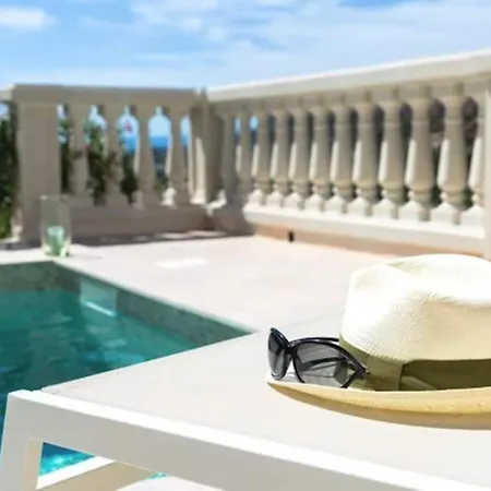 Beautiful Villa, Quiet Sea View With Pool Willa Saint-Raphaël