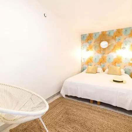 Beautiful Villa, Quiet Sea View With Pool Willa Saint-Raphaël